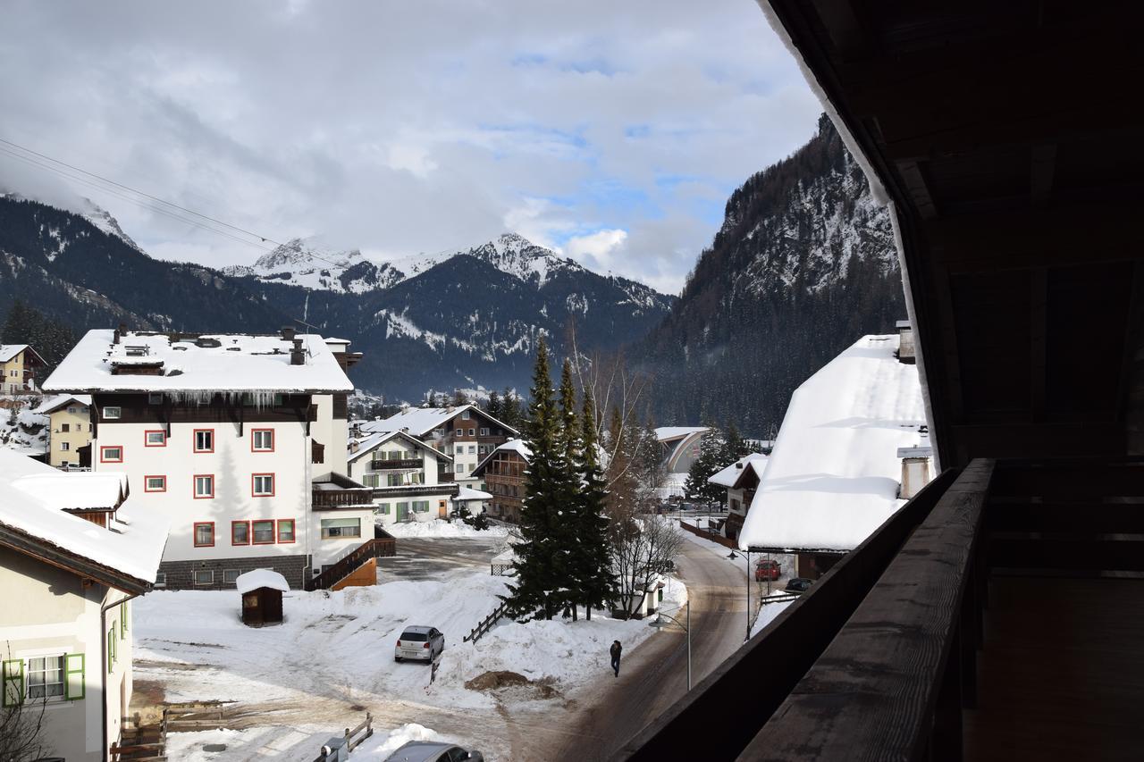 La Casa Duron Campitello di Fassa Exterior foto